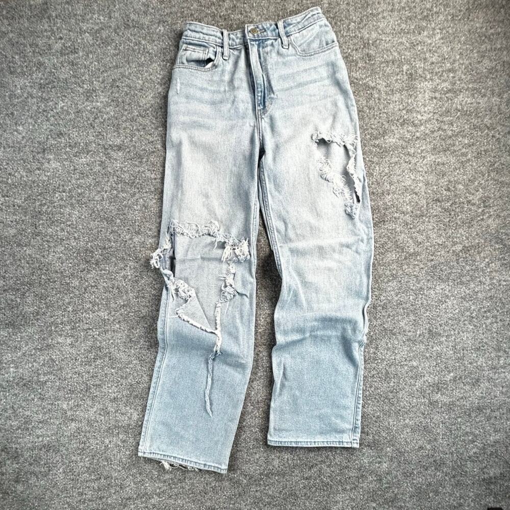 Hollister Women's 24x31 Ultra High-Rise 90s Light Wash Ripped Jeans